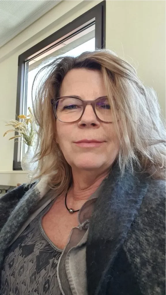 0AF6DBFCCB4543929855BB2D7A679A19-7923903